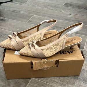 Comfortview Cream Slingback Heels